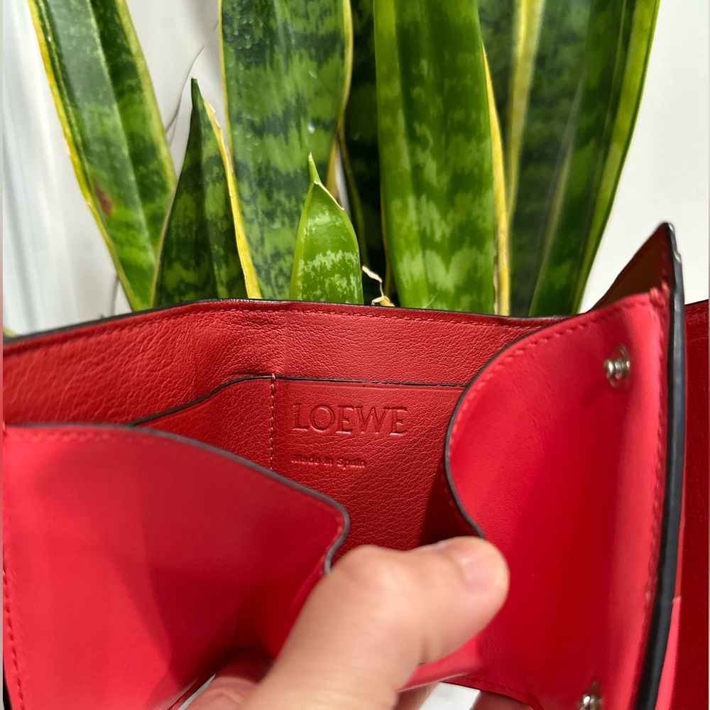 Loewe Trifold Wallet - Picture 10 of 14